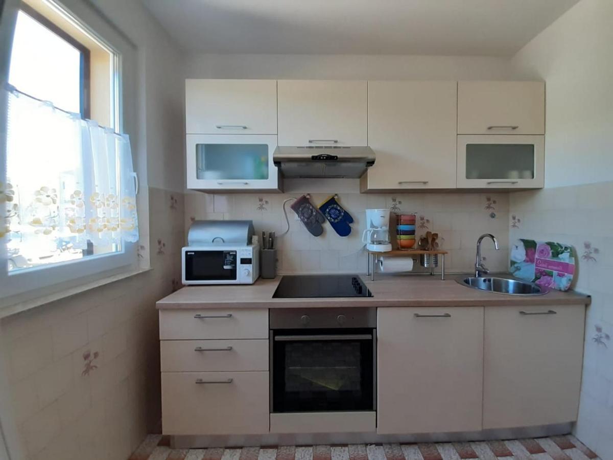 Apartment Tinna Cres Esterno foto